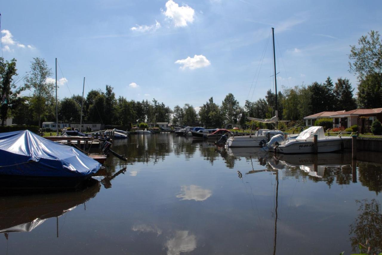 Vakantiepark Bergumermeer - 689 Suameer Eksteriør bilde